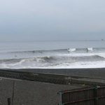 朝の茅ヶ崎 台風11号＆12号スウェル