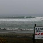 パラパラ雨⇒スコールに！